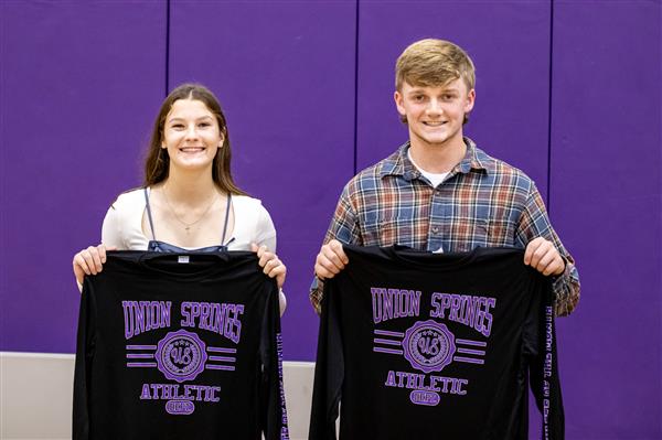 Union Springs Athletic Department Hosts Fall Varsity and JV Sports Awards Night