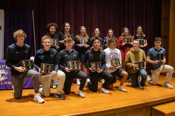 US Honors Outstanding Student-Athletes at Winter Varsity and JV Sports Awards Ceremony